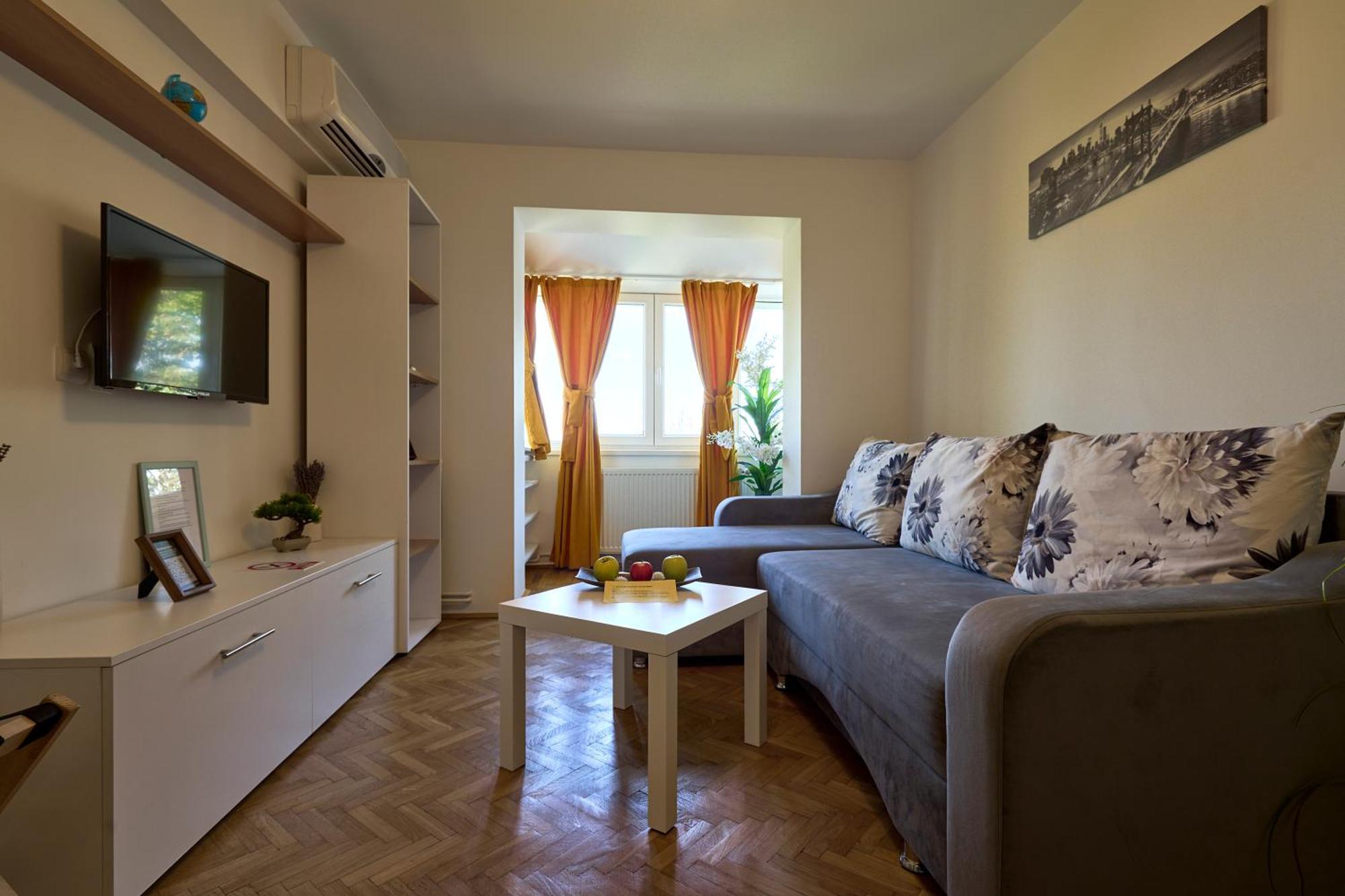 בוקרשט 11 Baneasa Airport Apartament מראה חיצוני תמונה