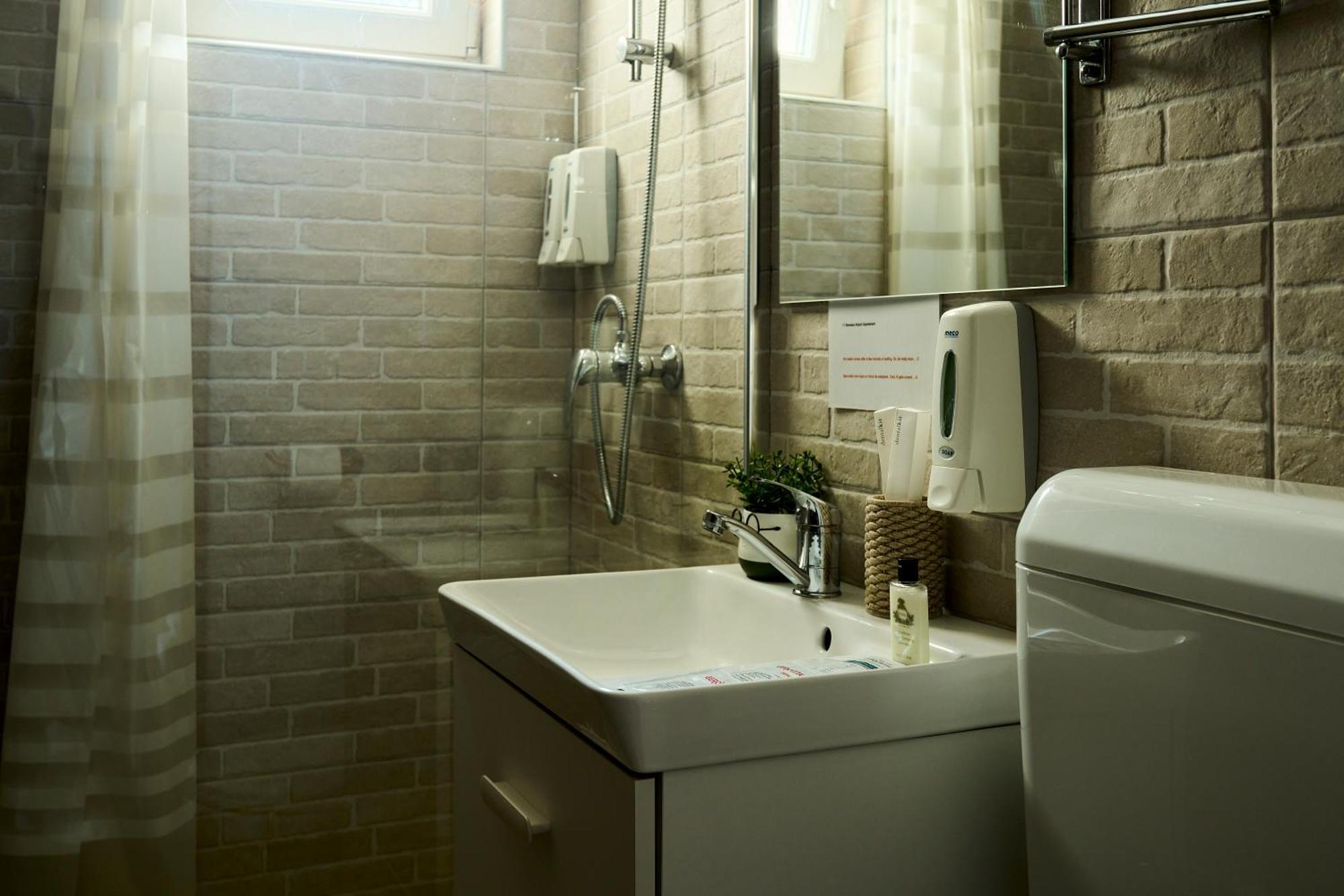 בוקרשט 11 Baneasa Airport Apartament מראה חיצוני תמונה